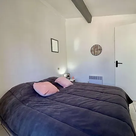Maison 3 Pieces Pres De La Avec Climatisation Et Parking - Cyprien - Fr-1-225d-222 Dom wakacyjny *